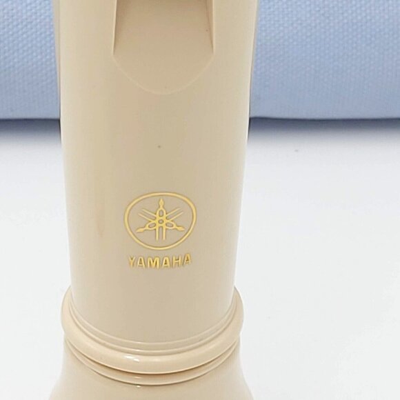 Yamaha YRA-28B III Alto Recorder with Baroque Fingering Case Joint Cream Key F - Picture 5 of 8